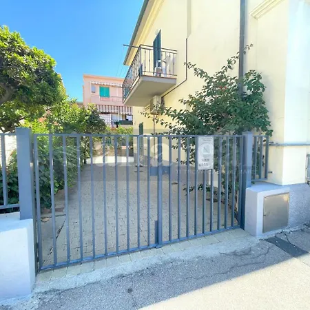 Apartman Veneto, Aria Condizionata, Posto Auto E A 100 M Dal Mare! By Alfareal *